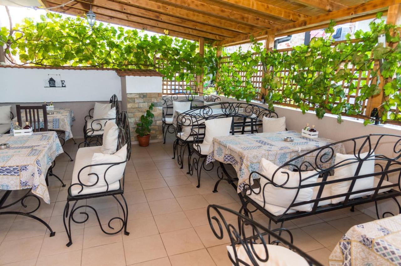 Rodos House Hotel Pomorie Bagian luar foto