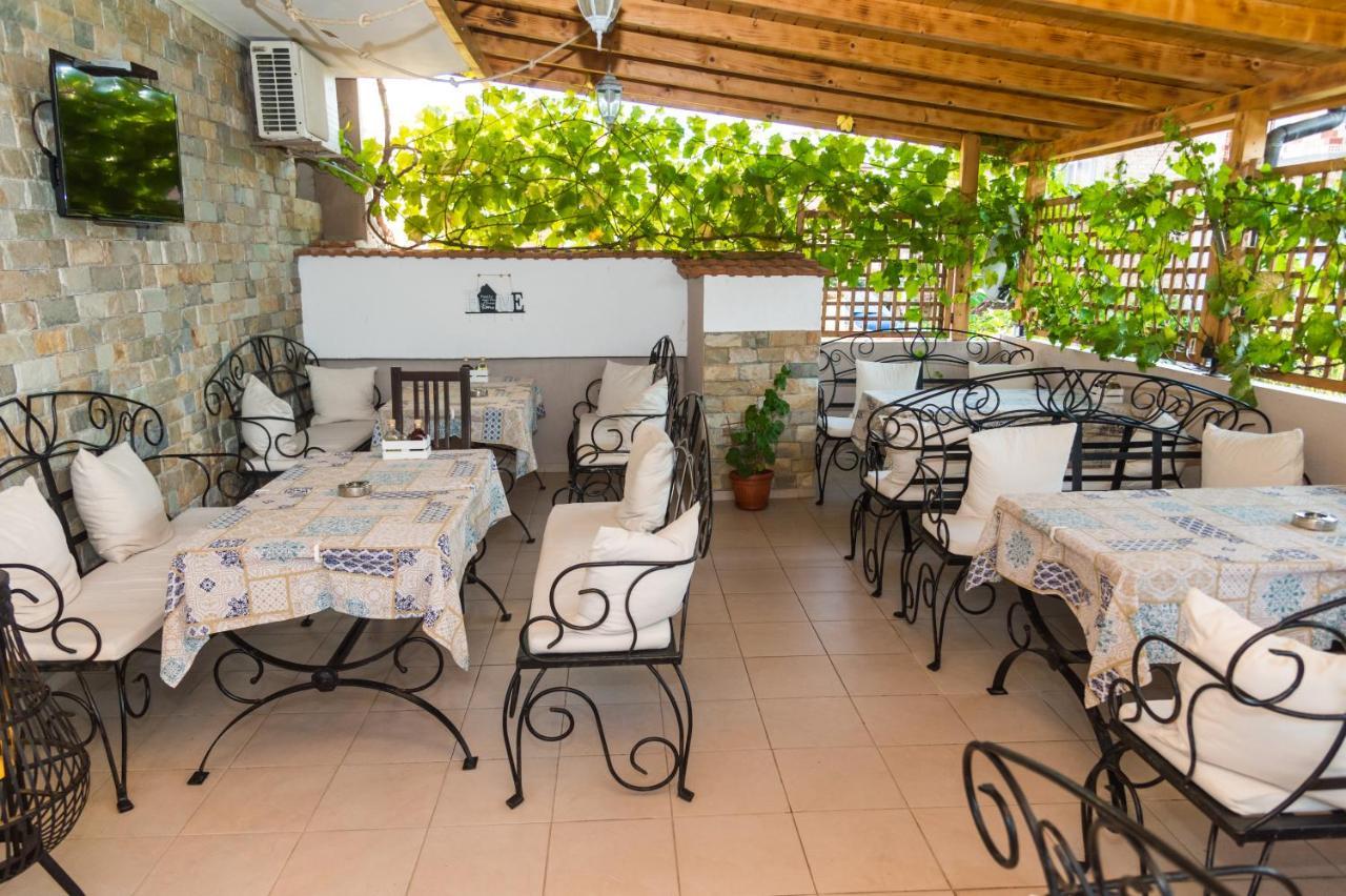 Rodos House Hotel Pomorie Bagian luar foto