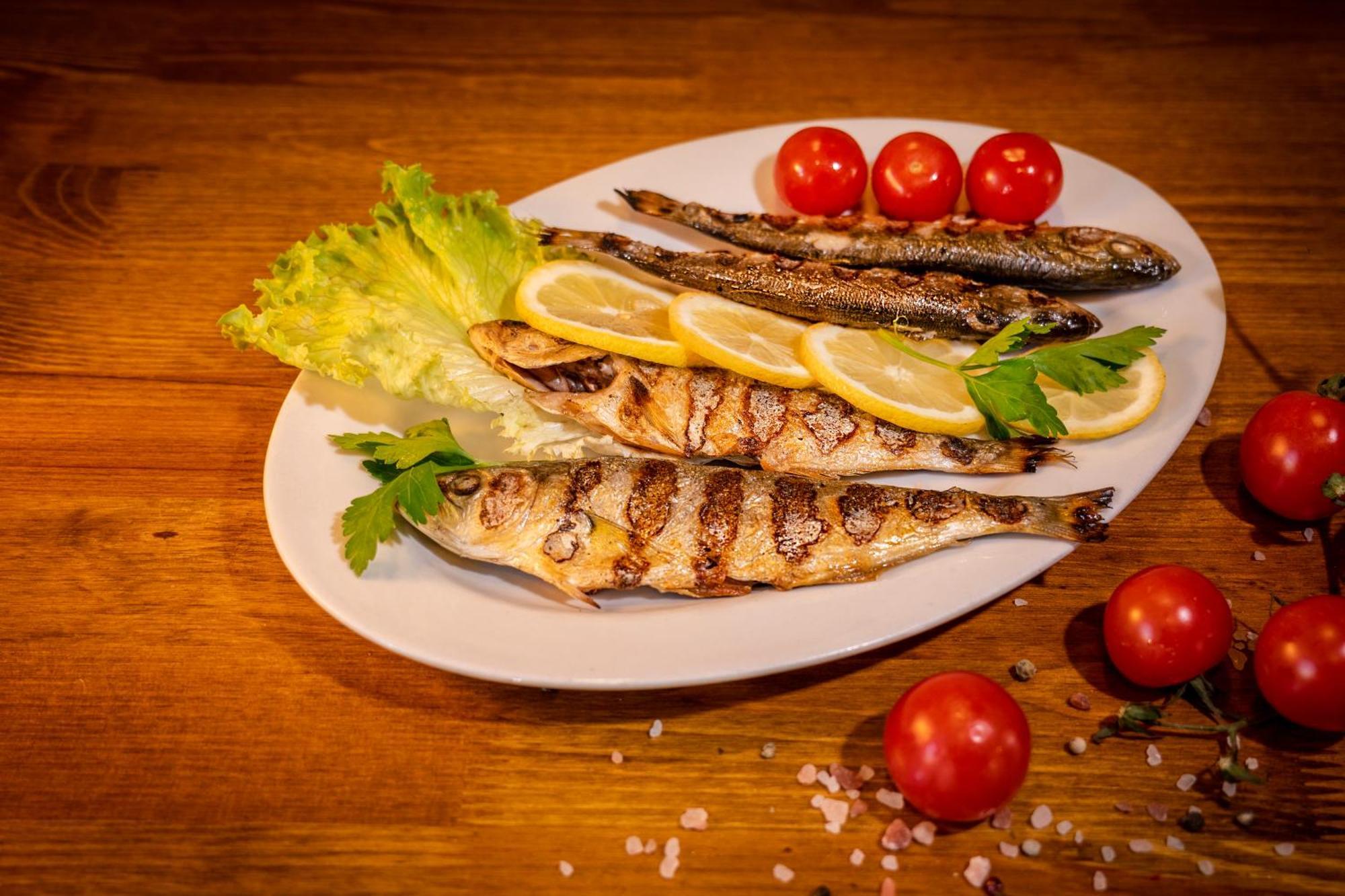 Rodos House Hotel Pomorie Bagian luar foto