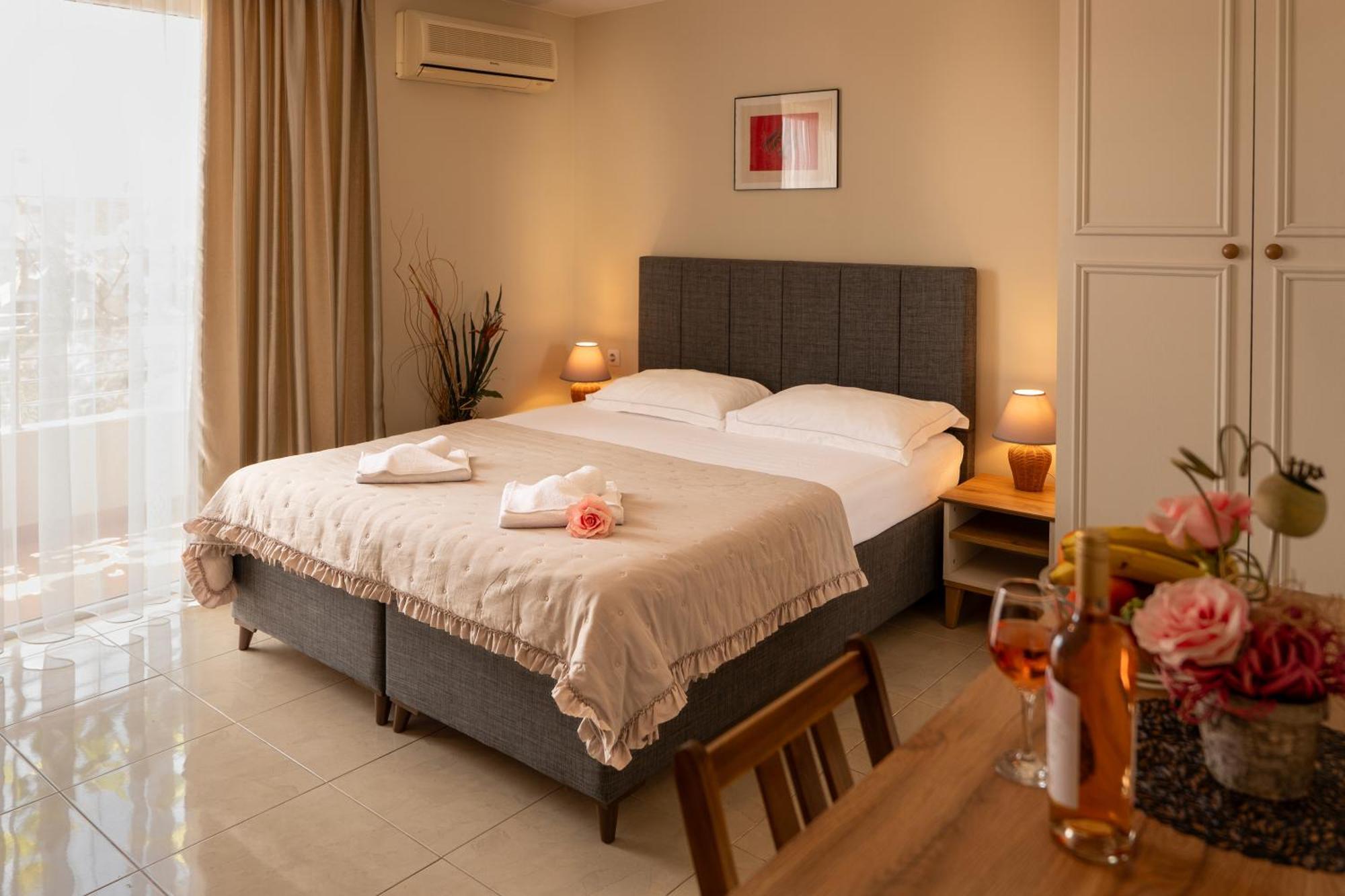 Rodos House Hotel Pomorie Bagian luar foto