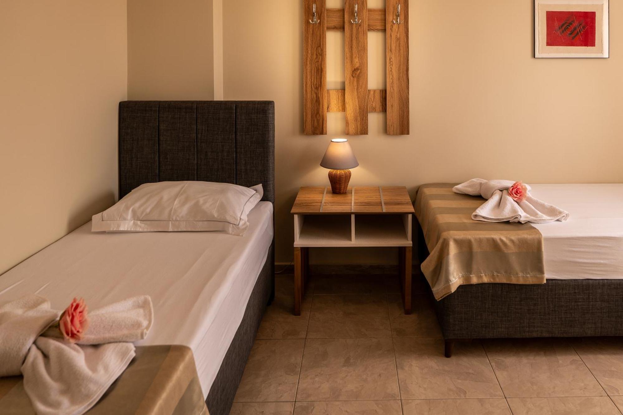Rodos House Hotel Pomorie Bagian luar foto